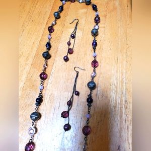 Ann Taylor EUC necklace and earrings purple and cranberry pearls and beads